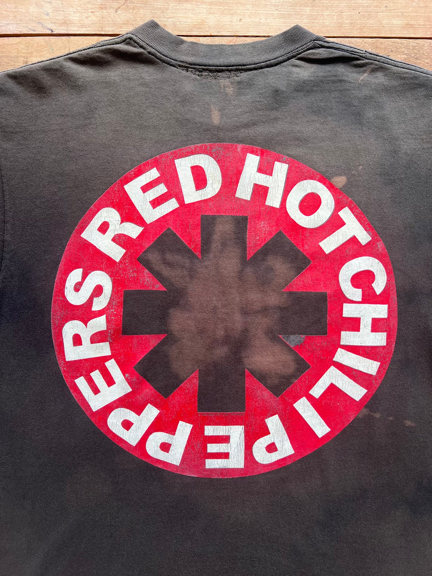 1990 Red Hot Chili Peppers Funky Monks Shirt - L